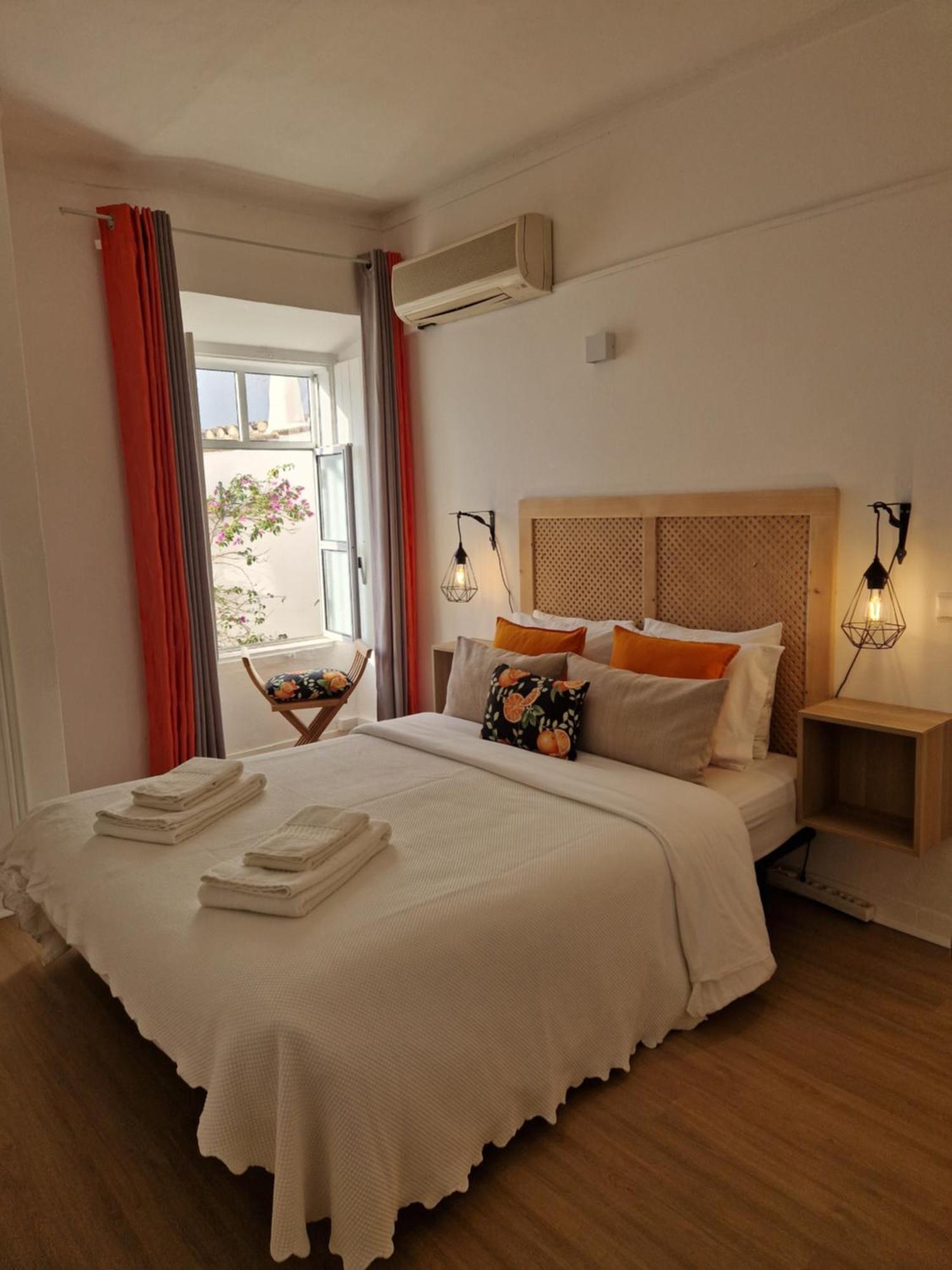 Bea'S Bed & Breakfast Bed and Breakfast Tavira Exteriör bild